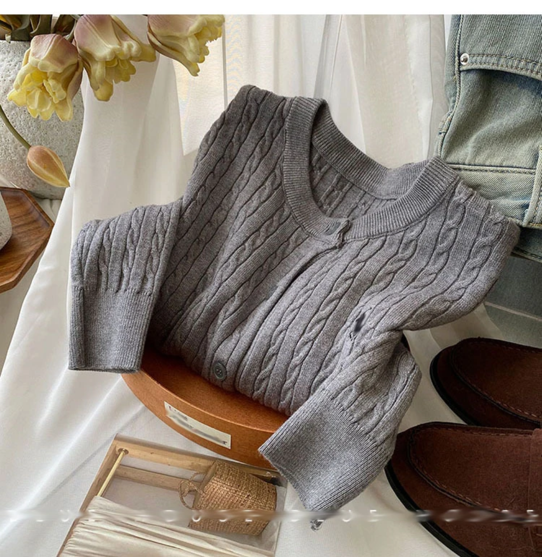 Pull chic en mode de NEK_MOODÉE STYLE